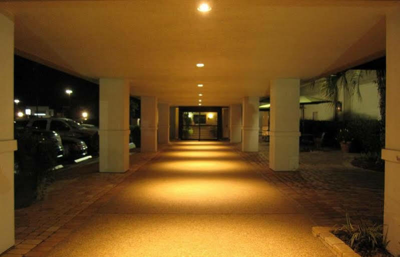 Clarion Inn & Suites Conference Center Covington Eksteriør billede